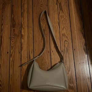 Polene shoulder bag, leather, textured chalk, perfect condition